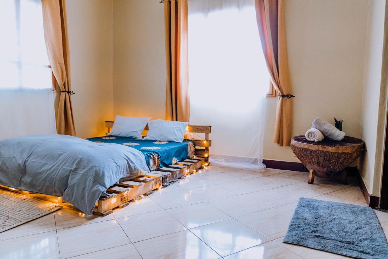 Mkoani Homestay Моши Екстериор снимка