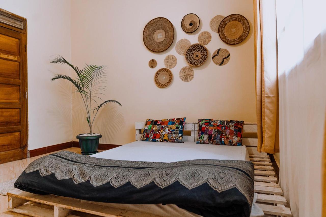 Mkoani Homestay Моши Екстериор снимка
