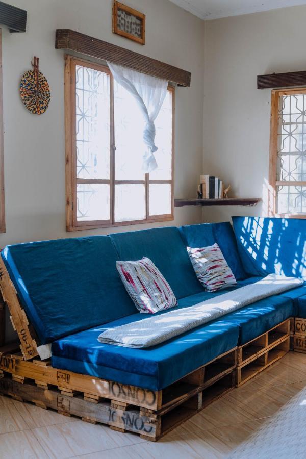 Mkoani Homestay Моши Екстериор снимка