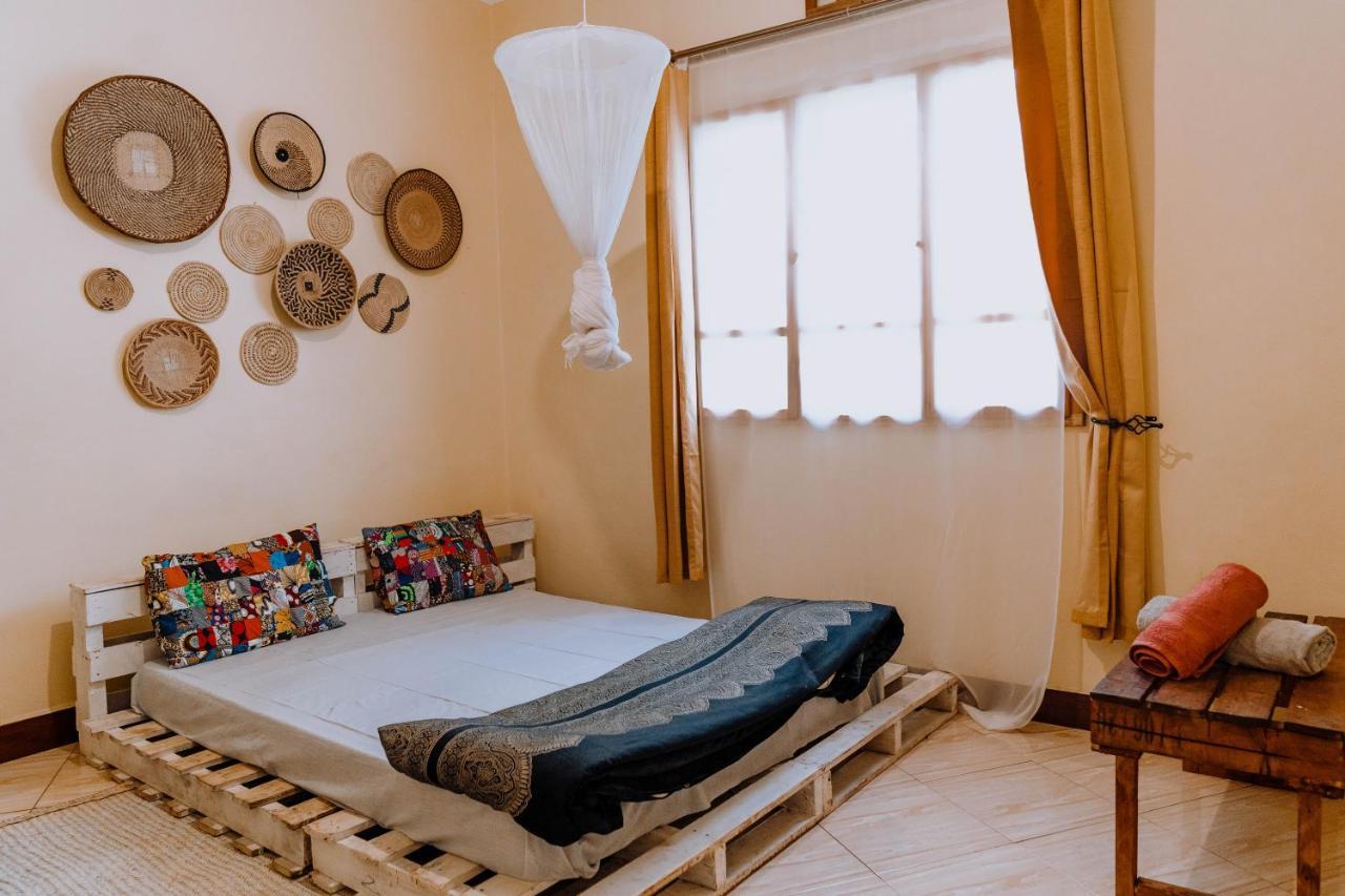 Mkoani Homestay Моши Екстериор снимка