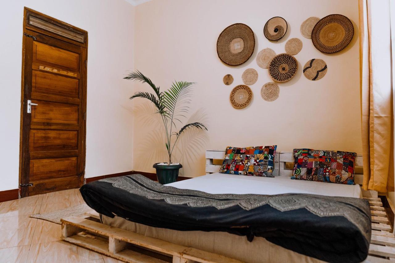 Mkoani Homestay Моши Екстериор снимка