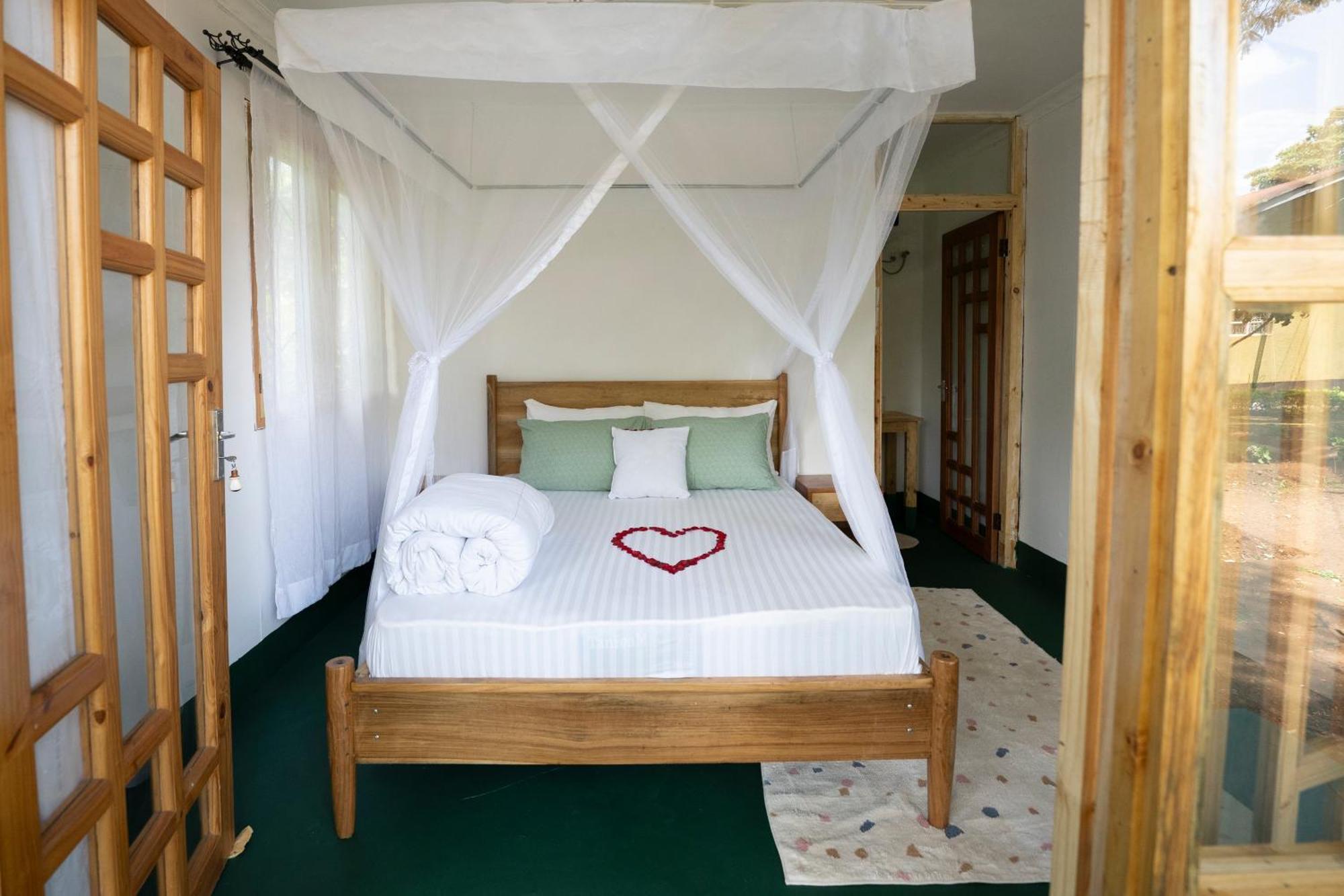 Mkoani Homestay Моши Екстериор снимка