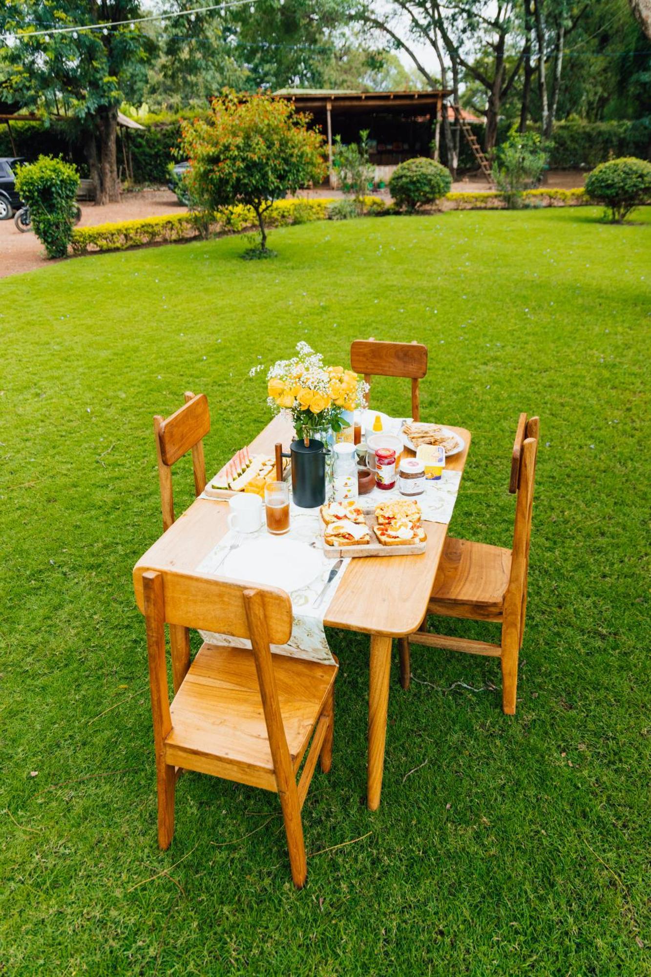 Mkoani Homestay Моши Екстериор снимка